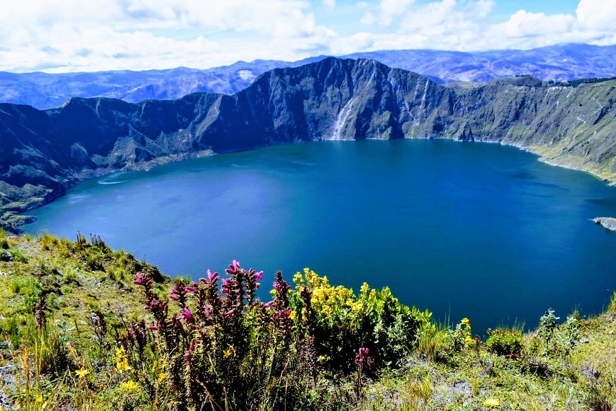 quilatoa-and-wild-flowers